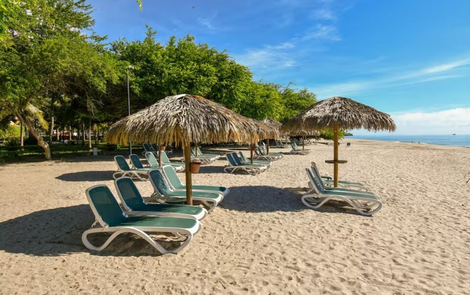 Top Beach House Rentals in Destin Florida | GoldSky Vacations